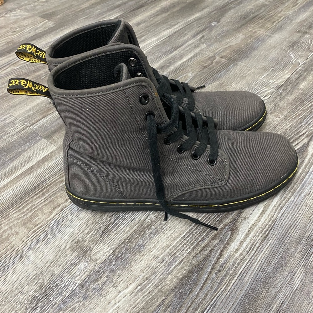 (SOLD)Dr Martens Boots